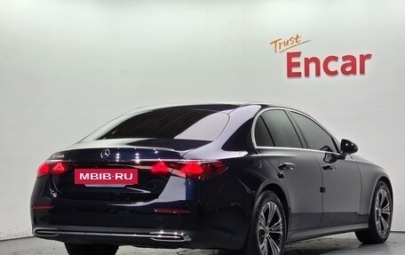 Mercedes-Benz E-Класс, 2024 год, 6 130 224 рублей, 3 фотография