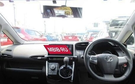 Toyota Wish II, 2016 год, 1 143 000 рублей, 12 фотография