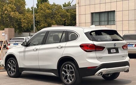 BMW X1, 2022 год, 1 940 000 рублей, 5 фотография