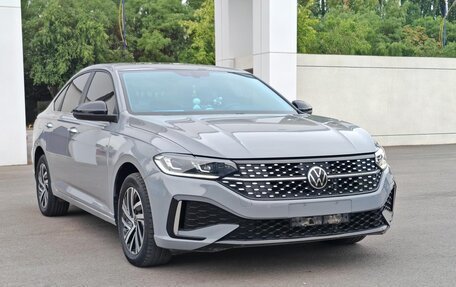 Volkswagen Lavida, 2023 год, 1 409 000 рублей, 3 фотография
