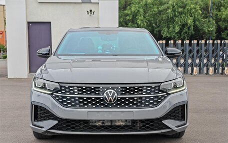 Volkswagen Lavida, 2023 год, 1 409 000 рублей, 2 фотография