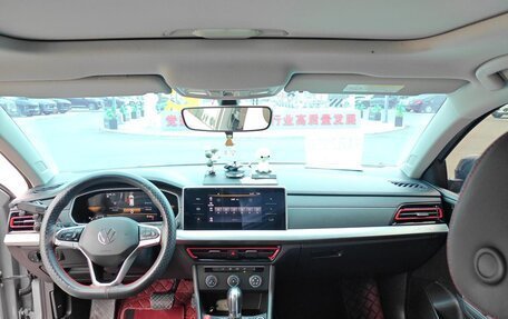 Volkswagen Lavida, 2023 год, 1 409 000 рублей, 8 фотография
