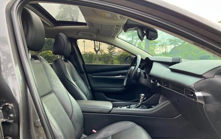 Mazda 3, 2022 год, 1 553 000 рублей, 13 фотография