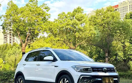 Volkswagen T-Cross I, 2023 год, 1 380 500 рублей, 3 фотография