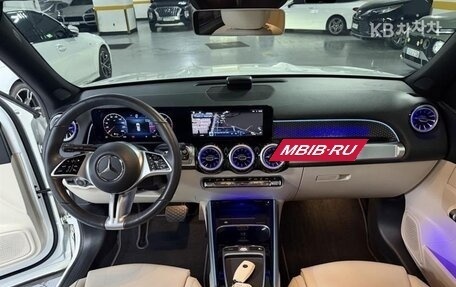 Mercedes-Benz GLB, 2023 год, 2 580 500 рублей, 8 фотография