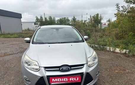 Ford Focus III, 2012 год, 650 000 рублей, 2 фотография
