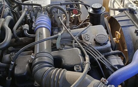 Toyota Hilux Surf III рестайлинг, 1999 год, 1 100 000 рублей, 8 фотография