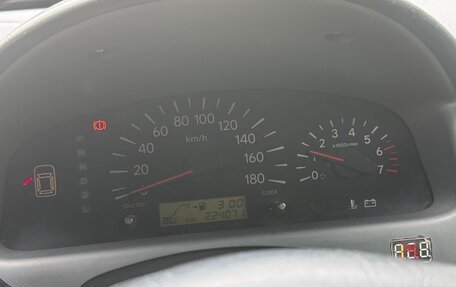 Toyota Raum I, 2001 год, 340 000 рублей, 9 фотография