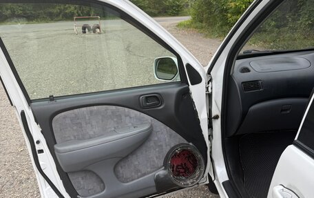 Toyota Raum I, 2001 год, 340 000 рублей, 8 фотография
