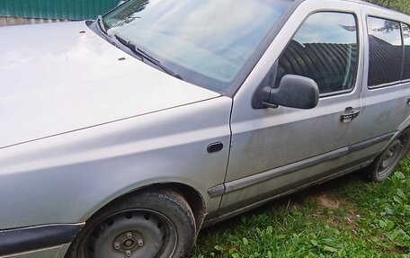 Volkswagen Golf III, 1997 год, 130 000 рублей, 2 фотография