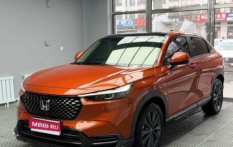 Honda Vezel, 2022 год, 1 470 000 рублей, 1 фотография