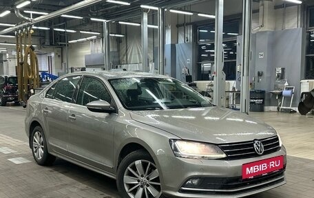 Volkswagen Jetta VI, 2017 год, 1 250 000 рублей, 2 фотография