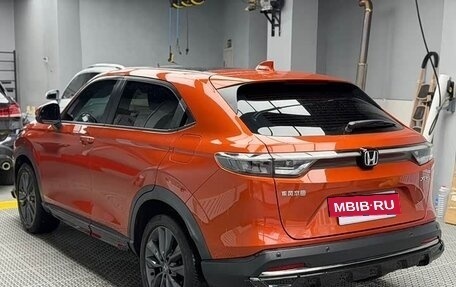 Honda Vezel, 2022 год, 1 470 000 рублей, 4 фотография