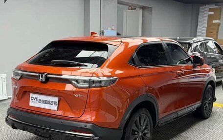 Honda Vezel, 2022 год, 1 470 000 рублей, 6 фотография