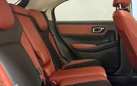 Honda Vezel, 2022 год, 1 470 000 рублей, 18 фотография