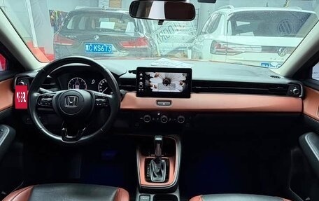 Honda Vezel, 2022 год, 1 470 000 рублей, 11 фотография