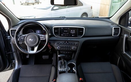 KIA Sportage IV рестайлинг, 2021 год, 2 200 000 рублей, 18 фотография