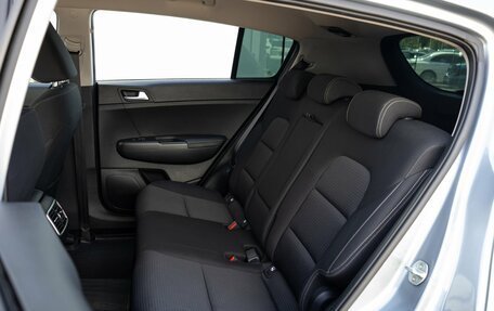 KIA Sportage IV рестайлинг, 2021 год, 2 200 000 рублей, 19 фотография