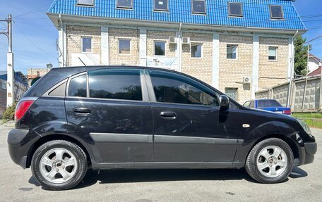 KIA Rio II, 2006 год, 400 000 рублей, 6 фотография