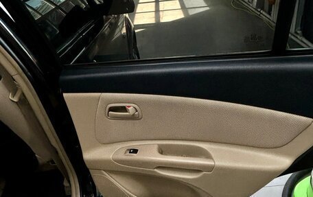 KIA Rio II, 2006 год, 400 000 рублей, 15 фотография