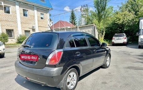 KIA Rio II, 2006 год, 400 000 рублей, 7 фотография