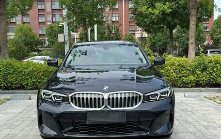 BMW 3 серия, 2023 год, 2 800 001 рублей, 2 фотография
