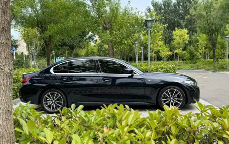 BMW 3 серия, 2023 год, 2 800 001 рублей, 4 фотография