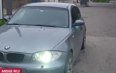 BMW 1 серия, 2006 год, 600 000 рублей, 8 фотография