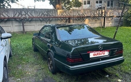 Mercedes-Benz E-Класс, 1993 год, 600 000 рублей, 8 фотография