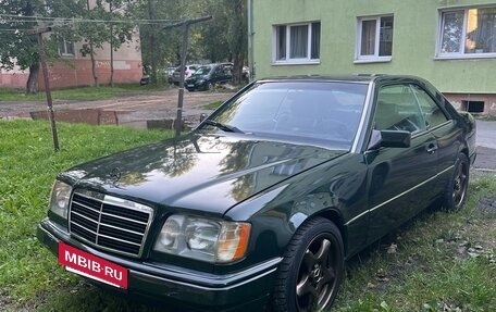 Mercedes-Benz E-Класс, 1993 год, 600 000 рублей, 7 фотография