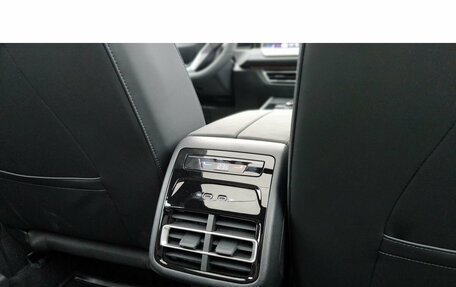 Volkswagen Tiguan, 2026 год, 5 260 000 рублей, 29 фотография