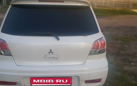 Mitsubishi Outlander III рестайлинг 3, 2002 год, 380 000 рублей, 7 фотография