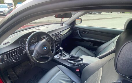 BMW 3 серия, 2010 год, 1 050 000 рублей, 11 фотография