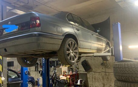 BMW 5 серия, 1992 год, 200 000 рублей, 5 фотография