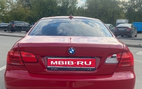 BMW 3 серия, 2010 год, 1 050 000 рублей, 6 фотография