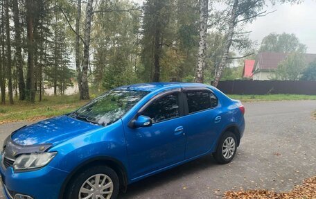 Renault Logan II, 2016 год, 620 000 рублей, 3 фотография