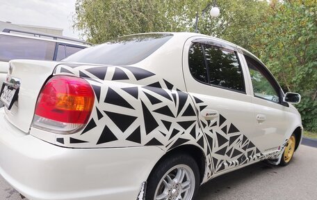 Toyota Platz, 2002 год, 360 000 рублей, 17 фотография