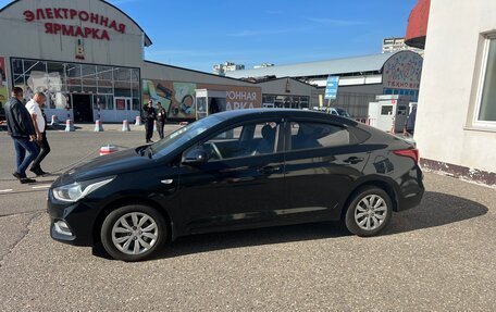 Hyundai Solaris II рестайлинг, 2019 год, 875 000 рублей, 2 фотография
