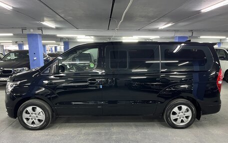 Hyundai Grand Starex Grand Starex I рестайлинг 2, 2019 год, 3 750 000 рублей, 8 фотография