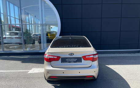 KIA Rio III рестайлинг, 2011 год, 650 000 рублей, 5 фотография