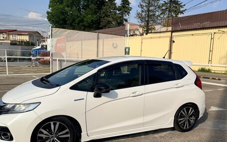 Honda Fit III, 2018 год, 1 600 000 рублей, 16 фотография