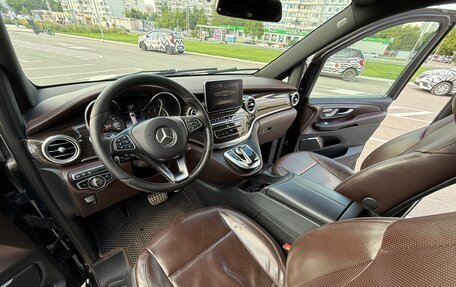 Mercedes-Benz V-Класс, 2017 год, 3 100 000 рублей, 8 фотография