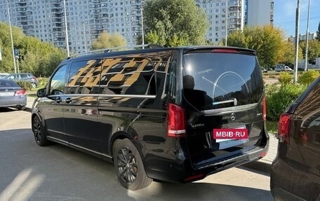 Mercedes-Benz V-Класс, 2017 год, 3 100 000 рублей, 4 фотография
