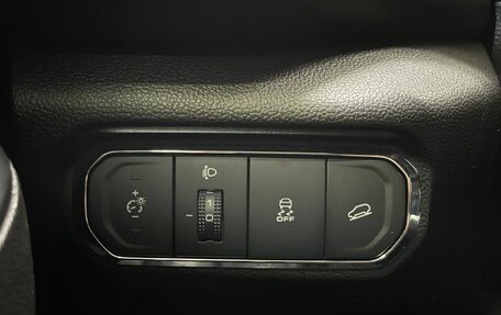 Haval Jolion, 2023 год, 1 850 000 рублей, 18 фотография