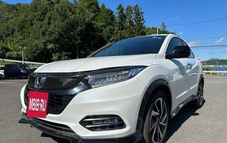 Honda Vezel, 2018 год, 1 850 000 рублей, 3 фотография