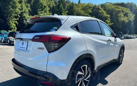 Honda Vezel, 2018 год, 1 850 000 рублей, 6 фотография