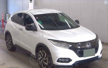 Honda Vezel, 2018 год, 1 850 000 рублей, 17 фотография