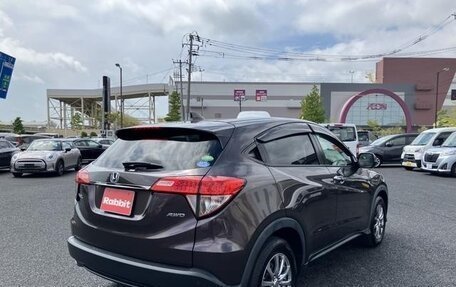 Honda Vezel, 2021 год, 1 720 000 рублей, 3 фотография