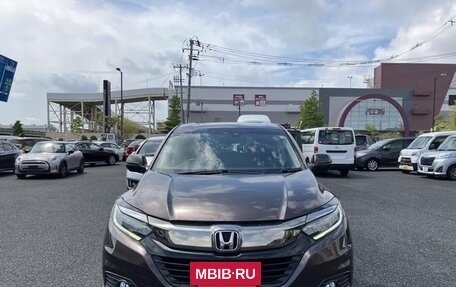 Honda Vezel, 2021 год, 1 720 000 рублей, 2 фотография