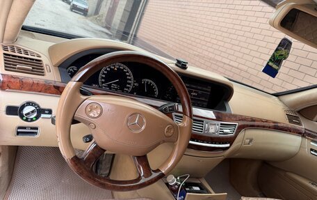 Mercedes-Benz S-Класс, 2005 год, 1 100 000 рублей, 2 фотография
